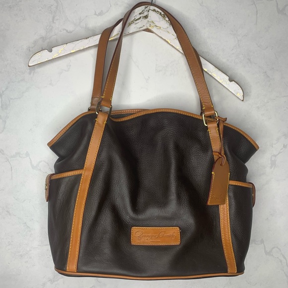 Dooney & Bourke Handbags - Dooney & Bourke chocolate brown large leather tote